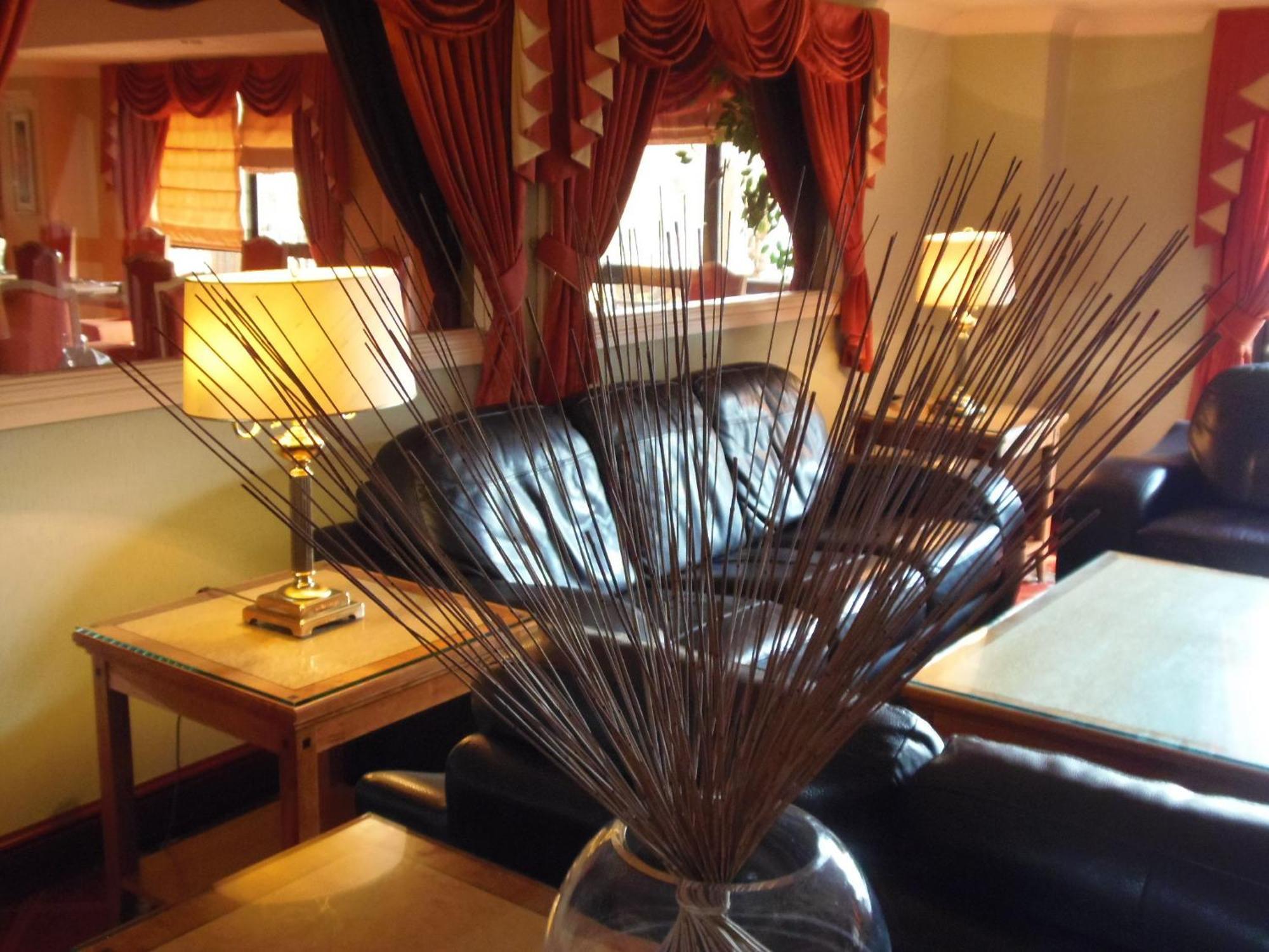Lakeside International Hotel แคมเบอร์ลีย์ ภายนอก รูปภาพ